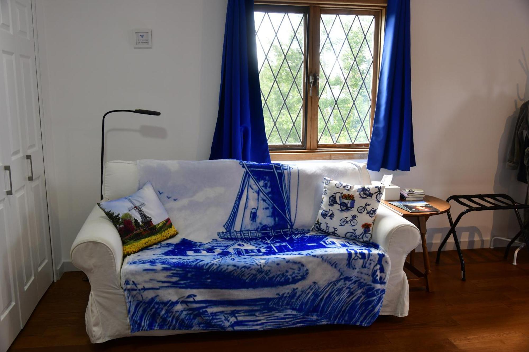 The Blue Cottage B&B Seventy Mile House Exterior foto